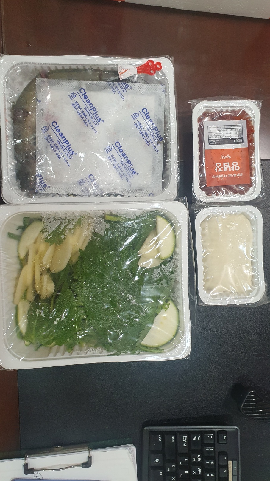 팔팔 메기 매운탕 밀키트 소 2인분 & 펜션 캠핑 여행요리 안주 집안행사 이미지 8
