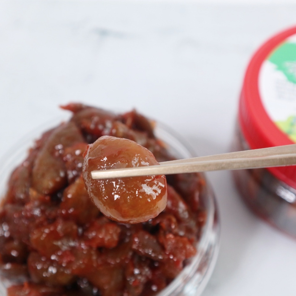 순창 장담아전통식품 수제 청매실 장아찌 500g - 상품 이미지
