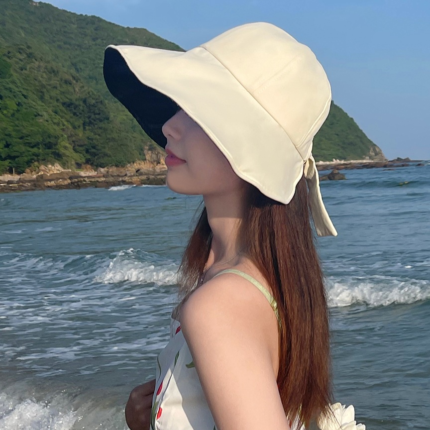 언니네산지직송 6화 염정아 보닛햇 모자 리본 넓은 챙 의상 옷 패션 - 메인 이미지