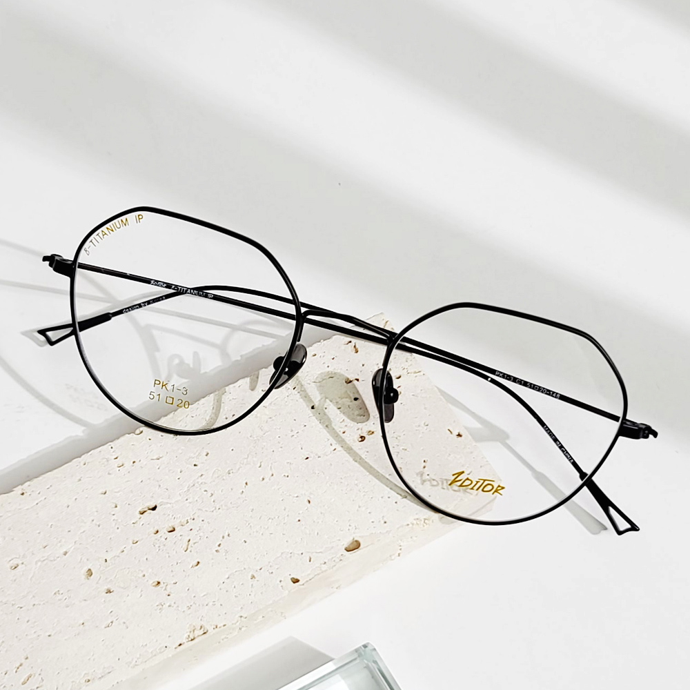 크라운판도 엔틱 가벼운 티타늄 안경테 블루라이트 차단 안경