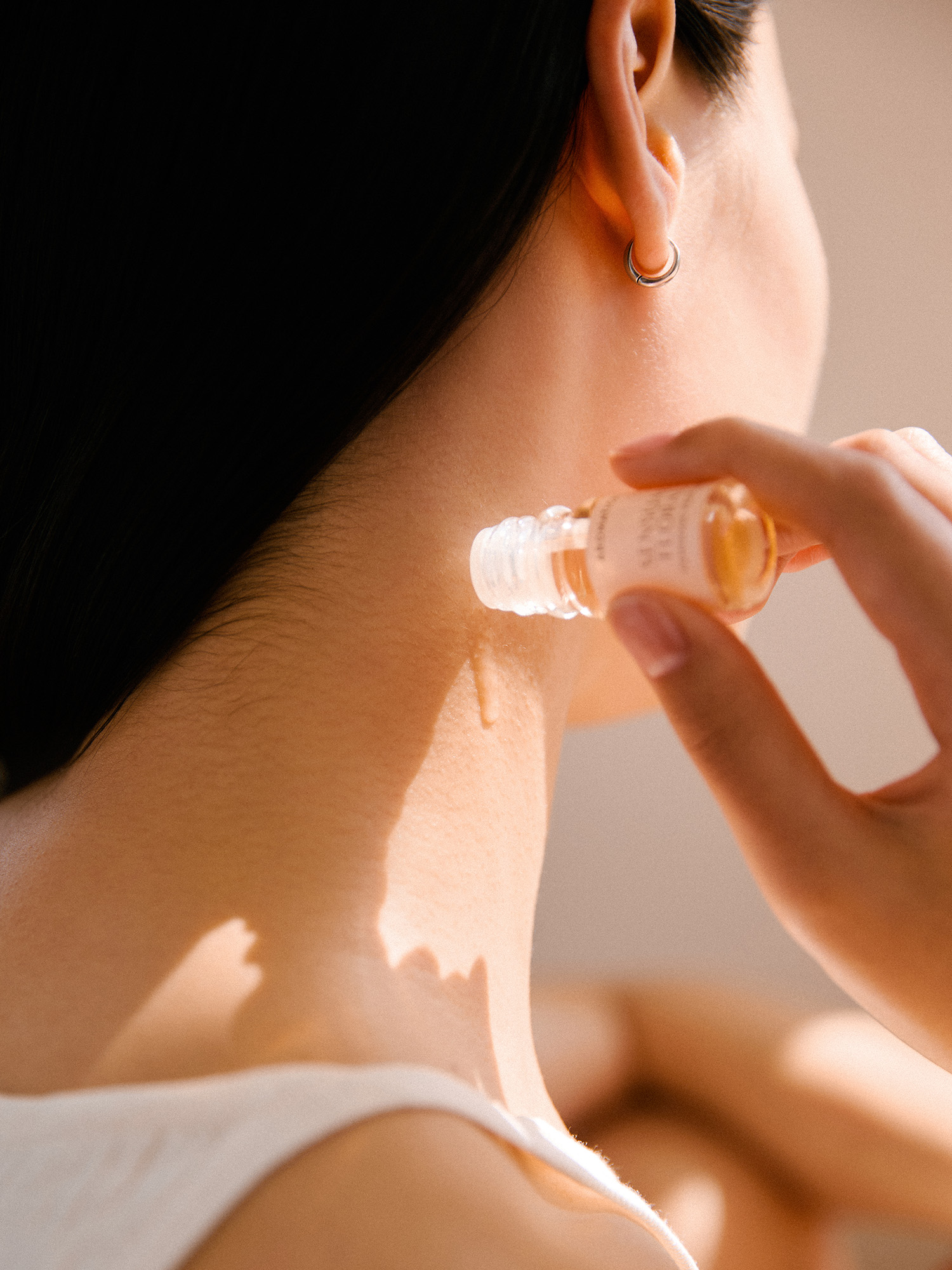 아로마티카 퓨어 앤 소프트 페미닌 퍼퓸 5ML 미스틱 허벌 라벤더 그리너리 이미지 4