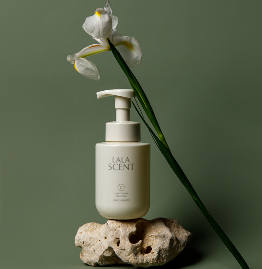 라라센트 핸드워시 300ml 비건 퍼퓸 라라앤모어 버블 손세정제 거품비누 핸드솝 - 상세 이미지 5