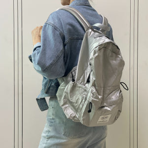 블로우 Pop backpack (팝 백팩) / 실버 솔직 후기 | 실사용자 리뷰 분석 - 상품 이미지 4