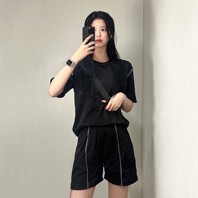 스티치 트레이닝 셋업 반팔 티 반바지 세트 2color 여자 츄리닝 운동복 티셔츠 밴딩 - 상품 이미지