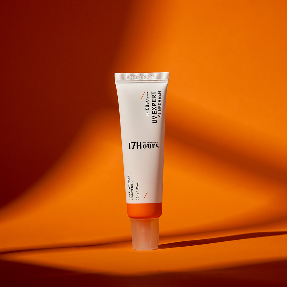 17아워즈 PDRN UV 선크림 30g SPF50+ 혼합자차 촉촉한 선크림 연꽃추출물 - 상품 이미지