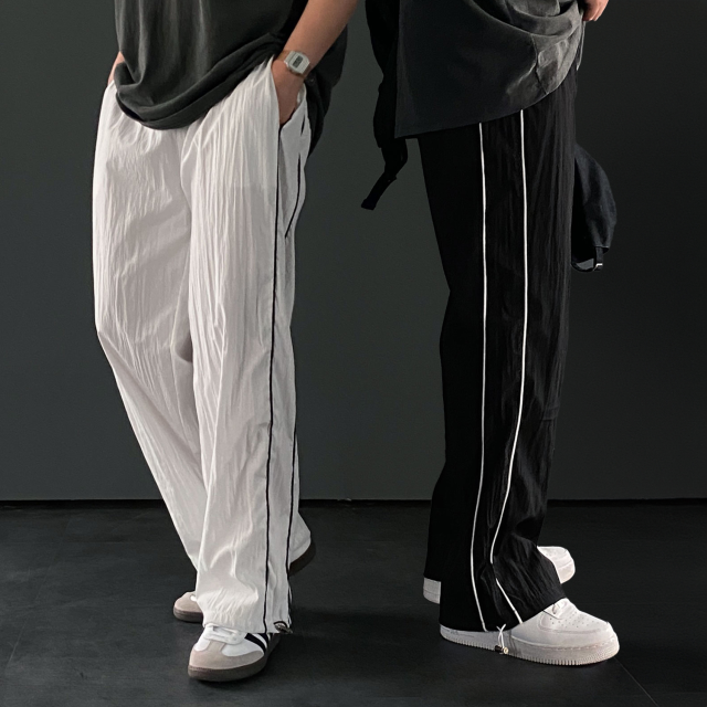 1+1 남자와이드팬츠 남자나일론팬츠 - 상품 이미지