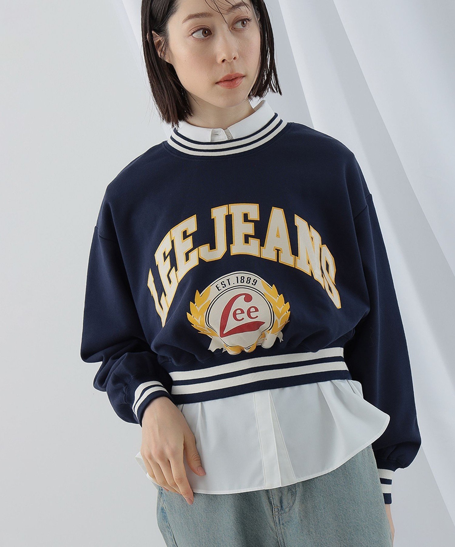 리 Lee SHORT PULLOVER SWEAT 숏 풀오버 스웨트 셔츠 여성 크롭 맨투맨 - 상세 이미지 4