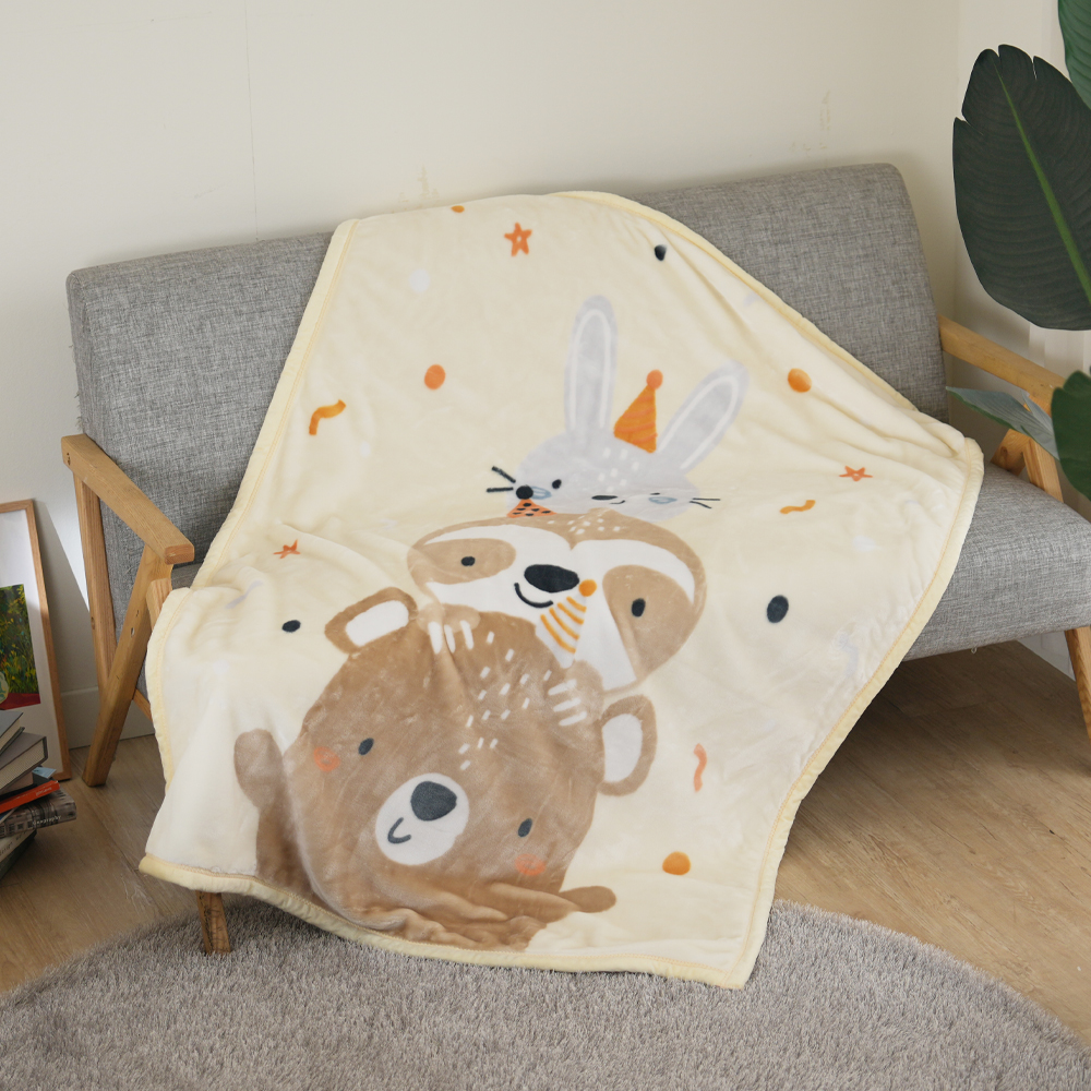 더베딩샵 양면 밍크이불 캐릭터담요 두꺼운 무릎 담요 블랭킷 극세사 이불 블랑킷
