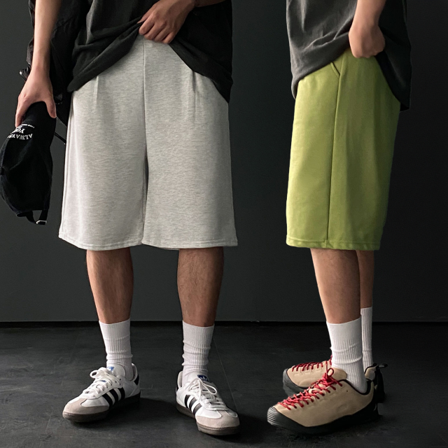 1+1 남자버뮤다팬츠 벌룬반바지 6부반바지 - 상품 이미지