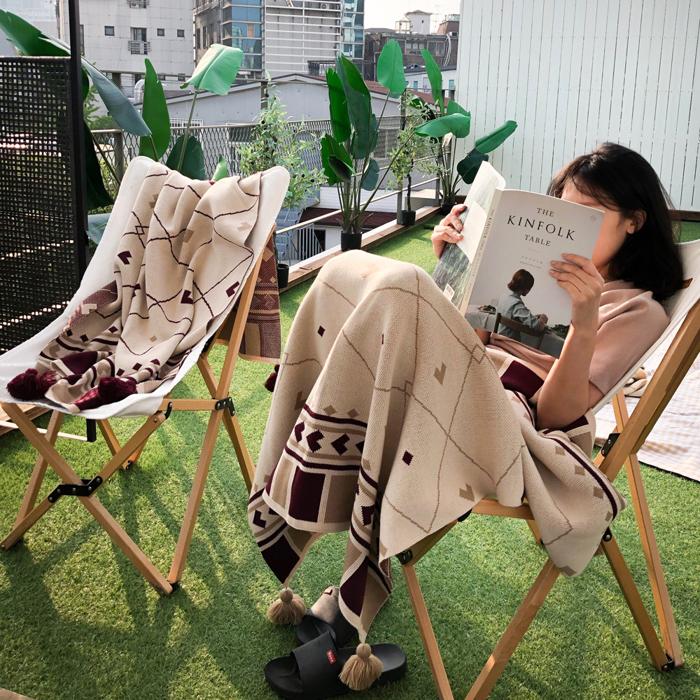 캠핑 블랭킥 담요 휴대용 대형 담요 100x150 국내생산 세균번식방지 - 상품 이미지
