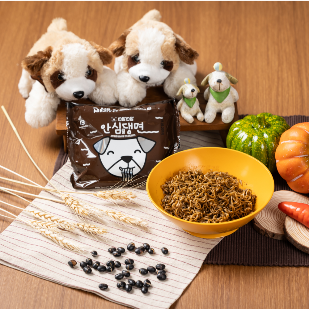 쓰담쓰담 안심댕면 짜장맛70g - 상품 이미지