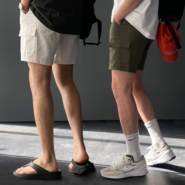 1+1 카고반바지 남자린넨반바지 흰색반바지 - 상품 이미지