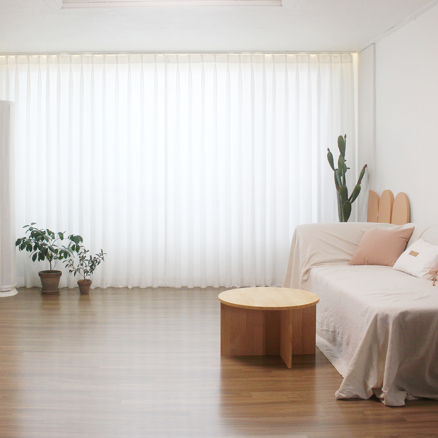 아르일랑 2배 베이직 나비주름 쉬폰 차르르 커튼 1cm 심플 도톰 화이트 형상기억