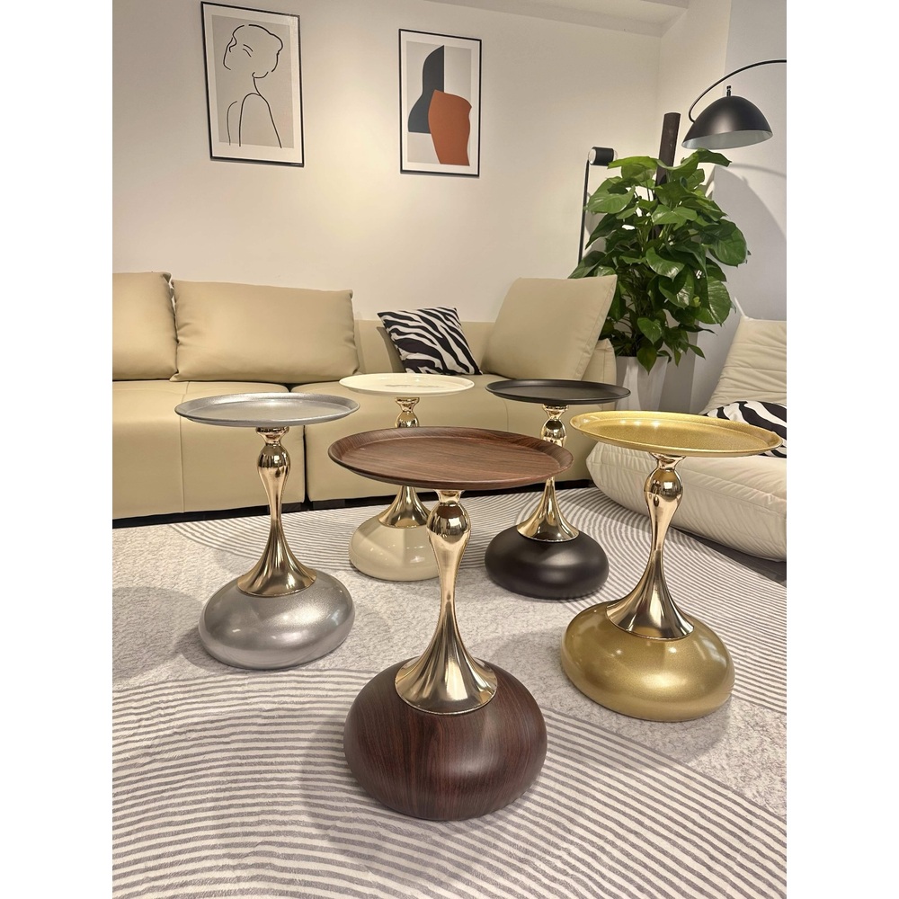 원형 사이드 테이블 거실 철체 소파 침대 옆 탁자 북유럽 인테리어