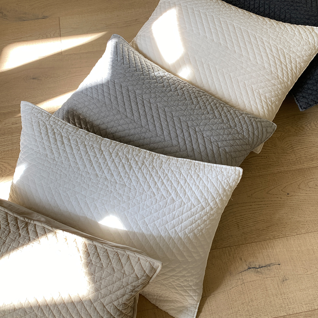 모제무드 오가닉 60수 순면 무형광 누빔 피그먼트 지퍼 베개커버 2040