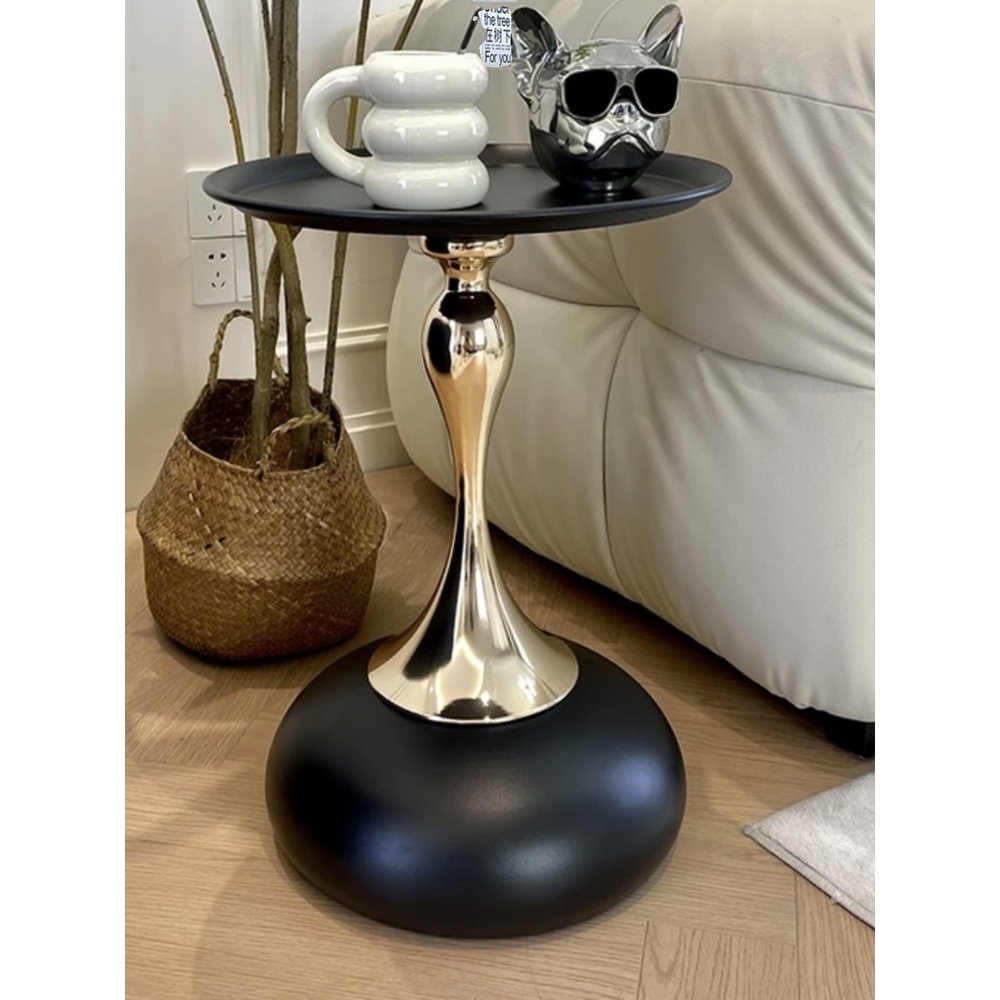 모래시계 모양 협탁 테이블 원형 사이드 심플 모던 거실 철체 소파 침대 옆