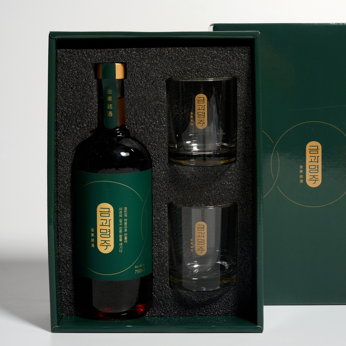 금과명주 40도 750ml 선물세트 사과 브랜디 리큐르 한국애플리즈 (잔 포함) - 메인 이미지