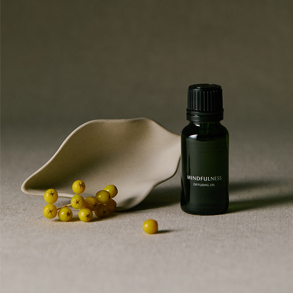 아로마티카 소일베이커 콜라보 세라믹 페탈 디퓨저 & 마인드풀니스 디퓨징 오일 세트 20ml 생일선물 집들이선물 - 상세 이미지 2