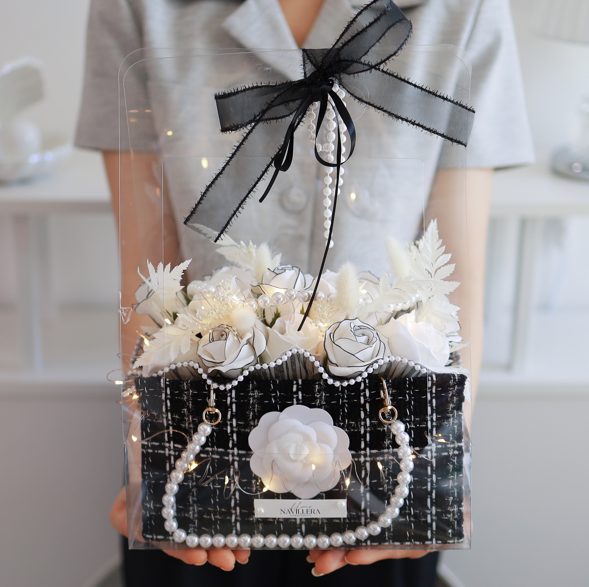 샤넬장미 꽃다발 시들지않는 꽃 드라이플라워 프리저브드 바구니 승진 개업 선물