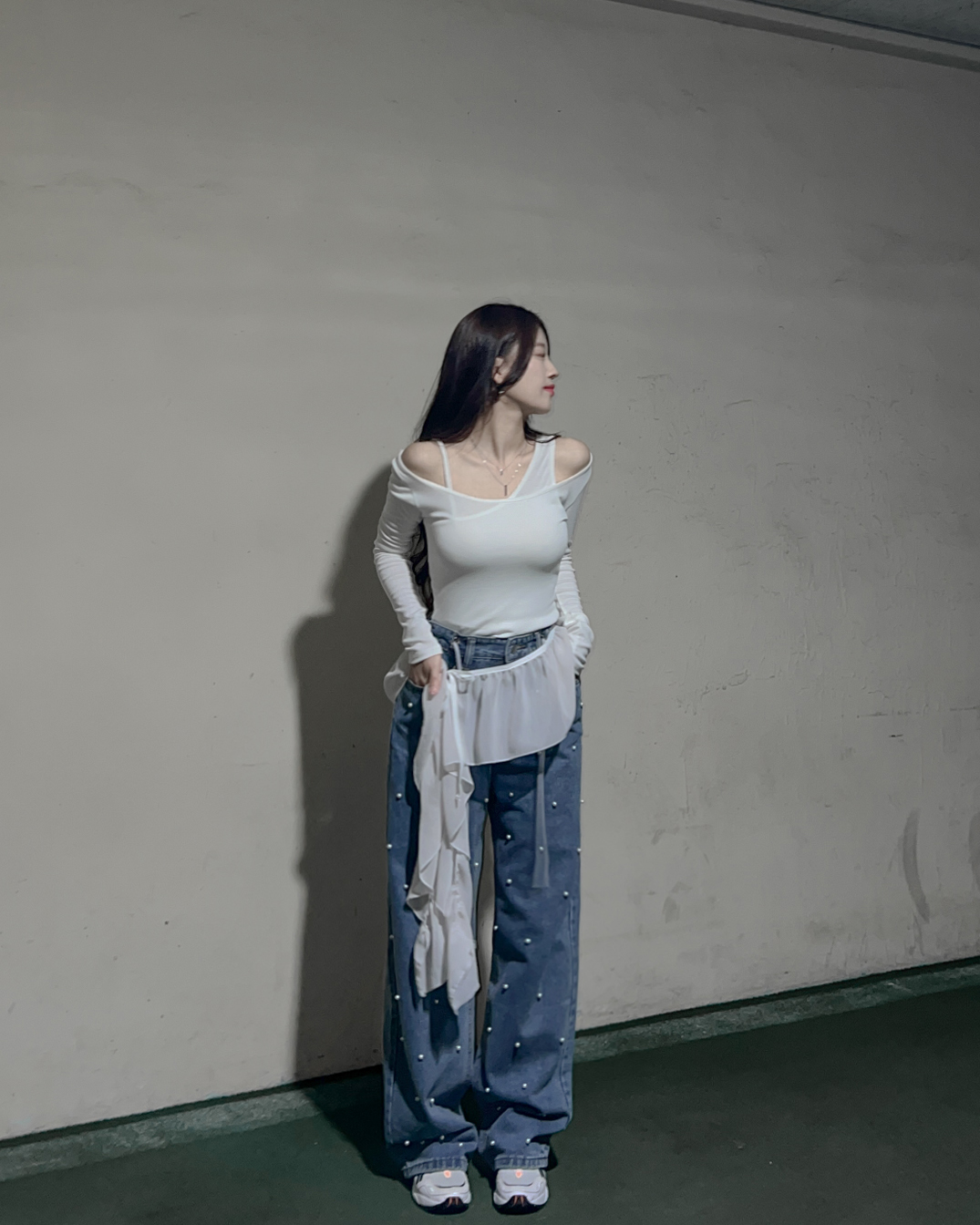 레이어드티 어깨트임티셔츠 오픈숄더티 - 상세 이미지 3