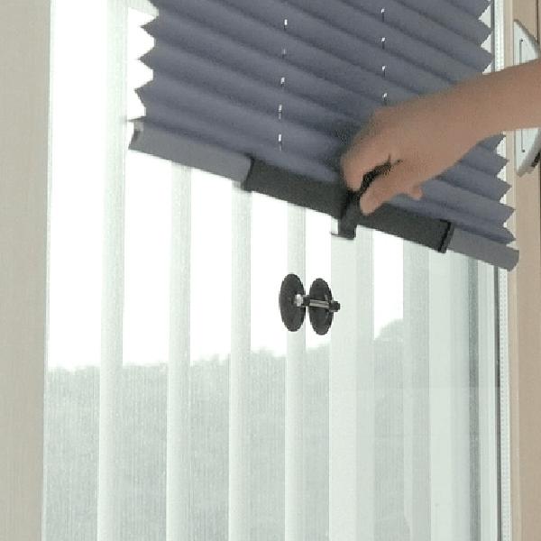 유리창 블라인드 붙이는 유리창 가리개 1층 사생활보호