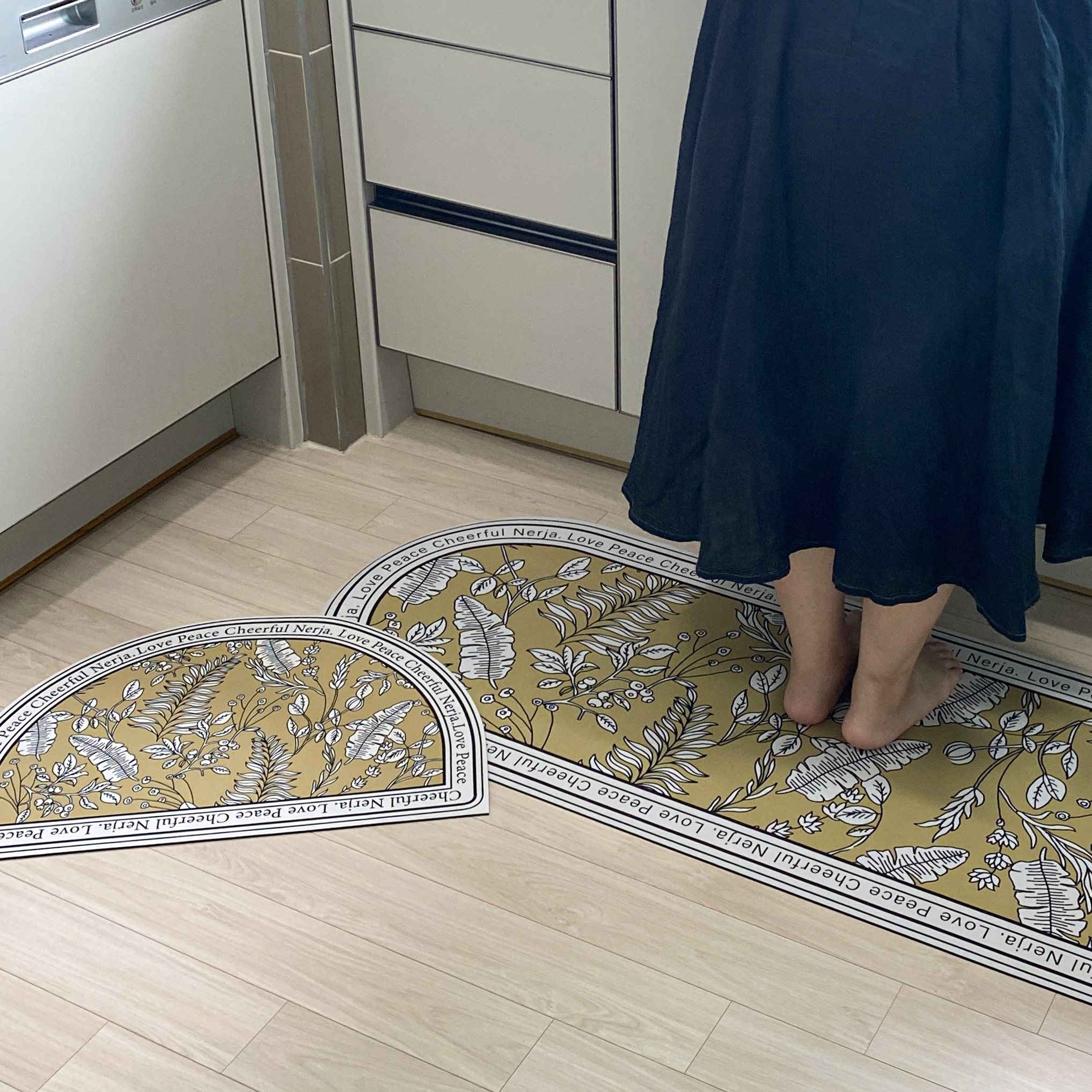 네르하 빨아쓰는 소프트 규조토 발매트 주방 싱크대 매트 4세대