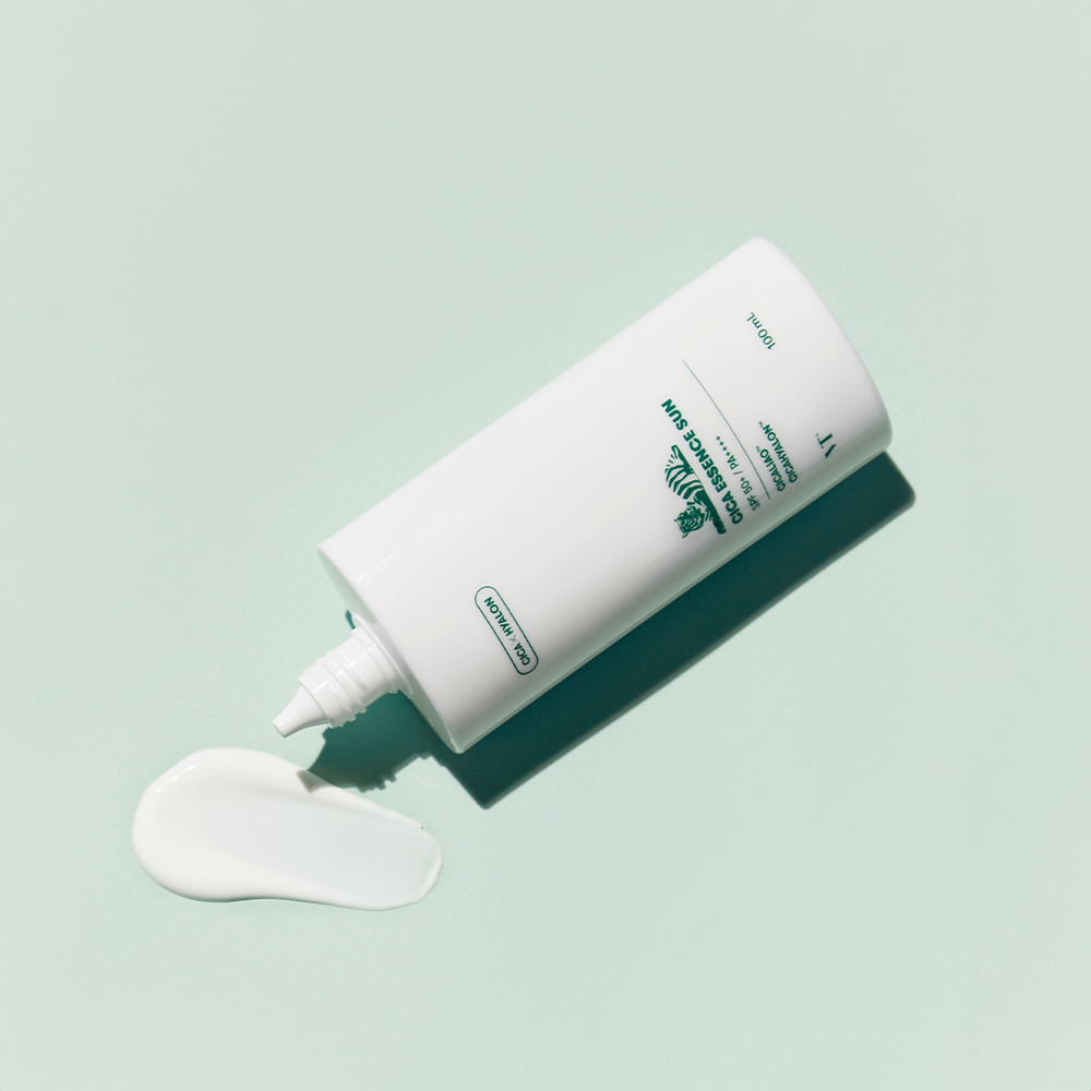 VT 시카 에센스 선 수분 에센스 자외선 차단제 100ml SPF50+/PA++++ - 메인 이미지