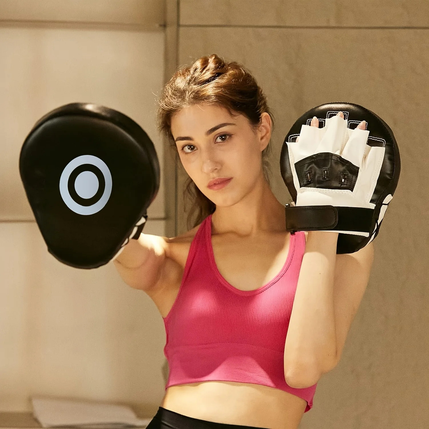 복싱 글러브 권투 샌드백 미트  커브 포커스 장갑 훈련 핸드 패드 스트라이크 쉴드 2 개 : 킹덤컴퍼니