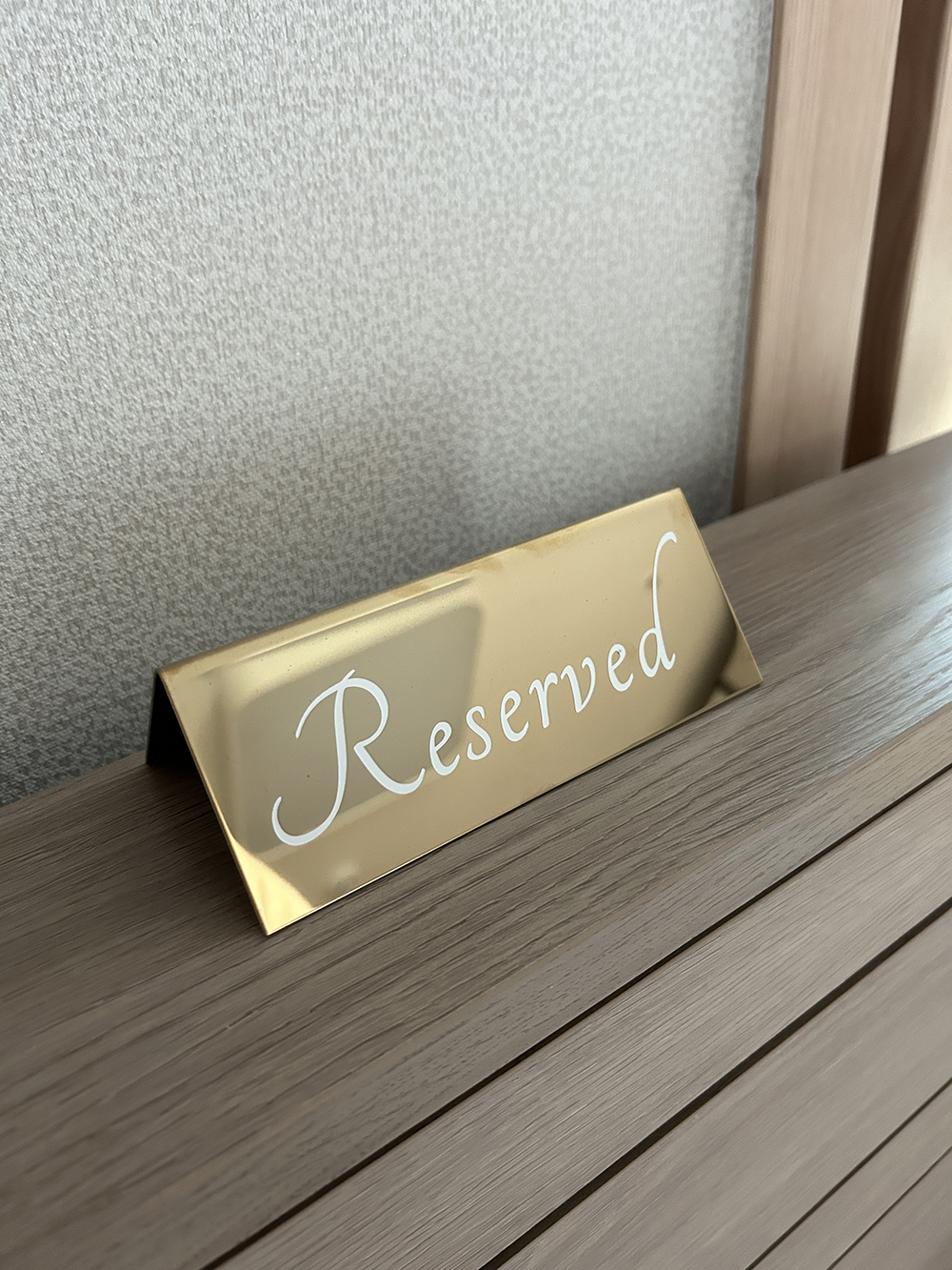 식당 예약석 테이블 표지판 고급 안내판 RESERVED 골드 금속 레스토랑 - 상세 이미지 4