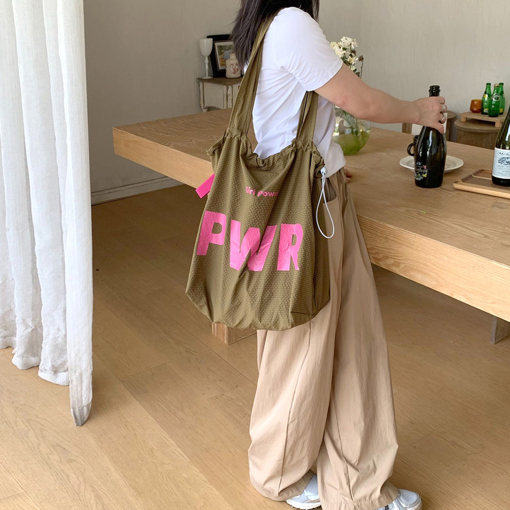 레터링 가벼운 빅숄더백 대형 큰 초경량 나일론 숄더백 쇼퍼백 데일리 보부상가방 - 상세 이미지 2