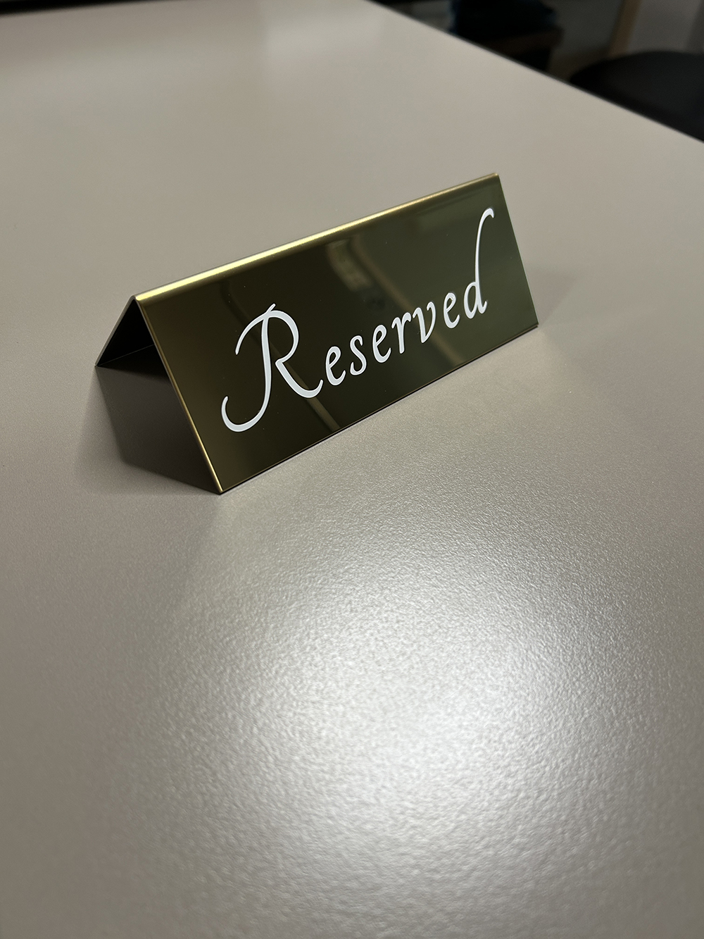 식당 예약석 테이블 표지판 고급 안내판 RESERVED 골드 금속 레스토랑 - 상세 이미지 5