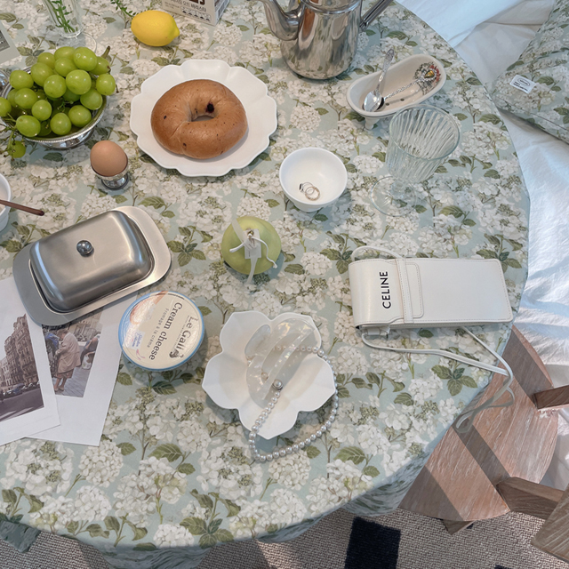 메종드 플라워 방수 식탁보 테이블보 사각 원형 홈카페 테이블커버 파티 카페 95X110