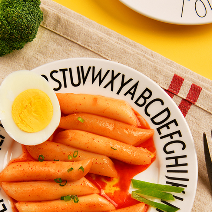 떡볶이 밀키트 밀떡 즉석 캠핑 요리 간식 4인분(2인분 씩 개별포장) 매콤 어묵 400g - 상세 이미지 4