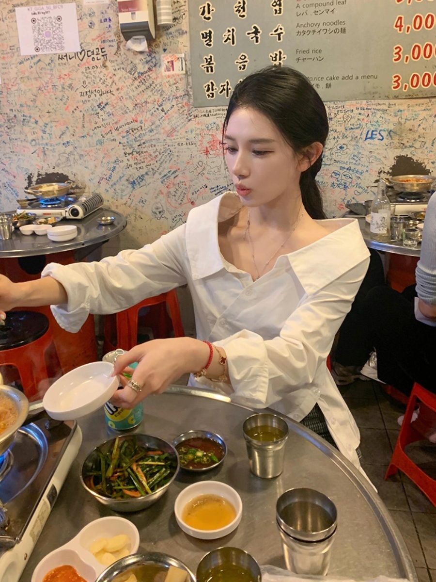 살롱드립2 55화 장도연 블라우스 셔츠 프렌치 불규칙한 의상 옷 패션 - 상세 이미지 4