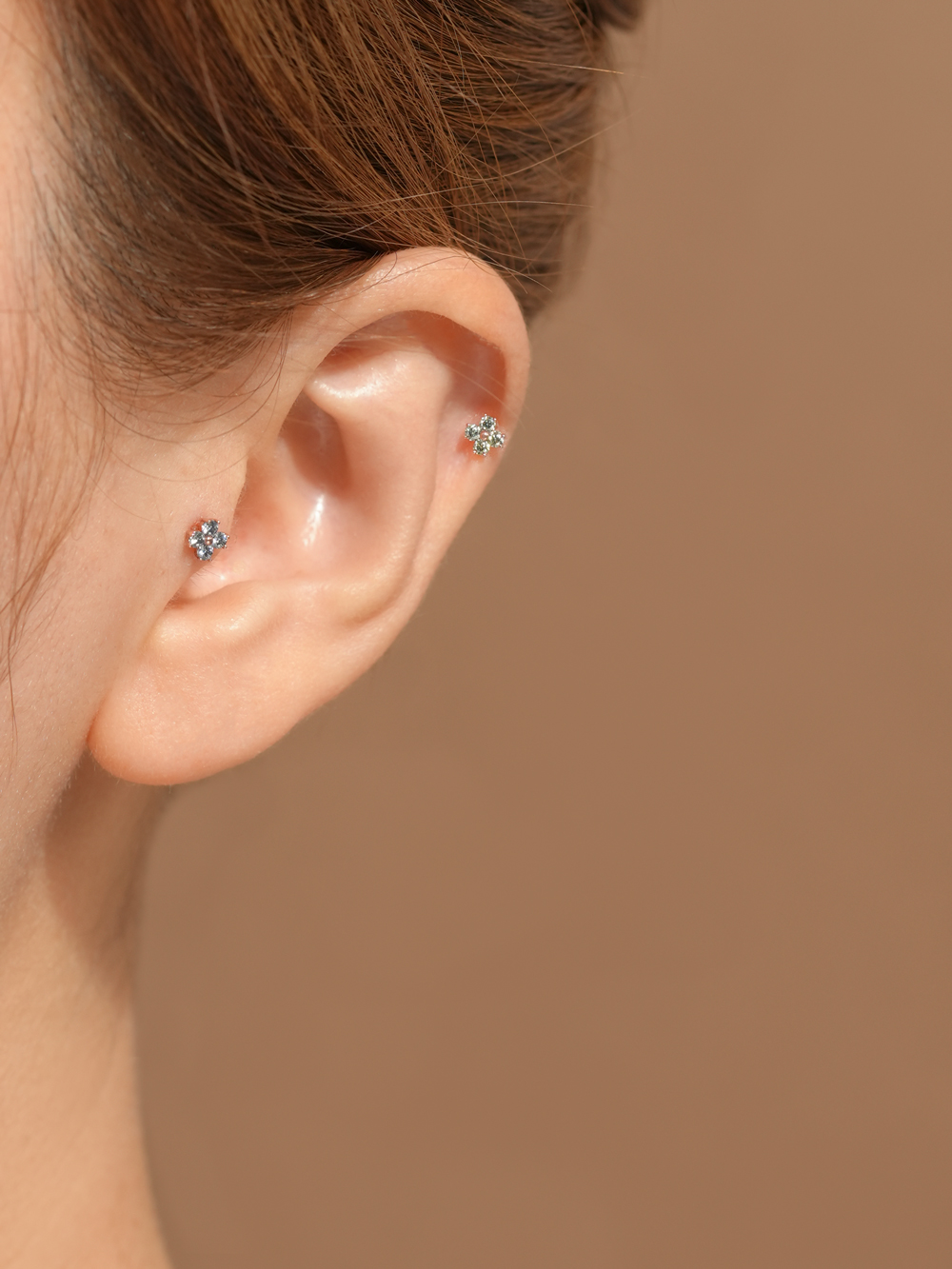 [0.8mm]14K 인터널 모이사나이트 다이아 네잎 꽃잎 라블렛 피어싱 귀걸이 - 상세 이미지 5