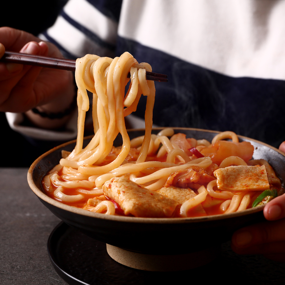 [푸딩팩토리] 김치어묵우동 770g 전골 밀키트 캠핑요리 술안주 - 상세 이미지 3