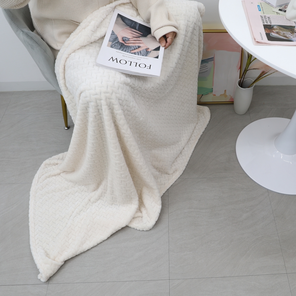 극세사 담요 150X200 캠핑 러그 얇은 이불 밍크 여름 대형 담요 무지 그레이