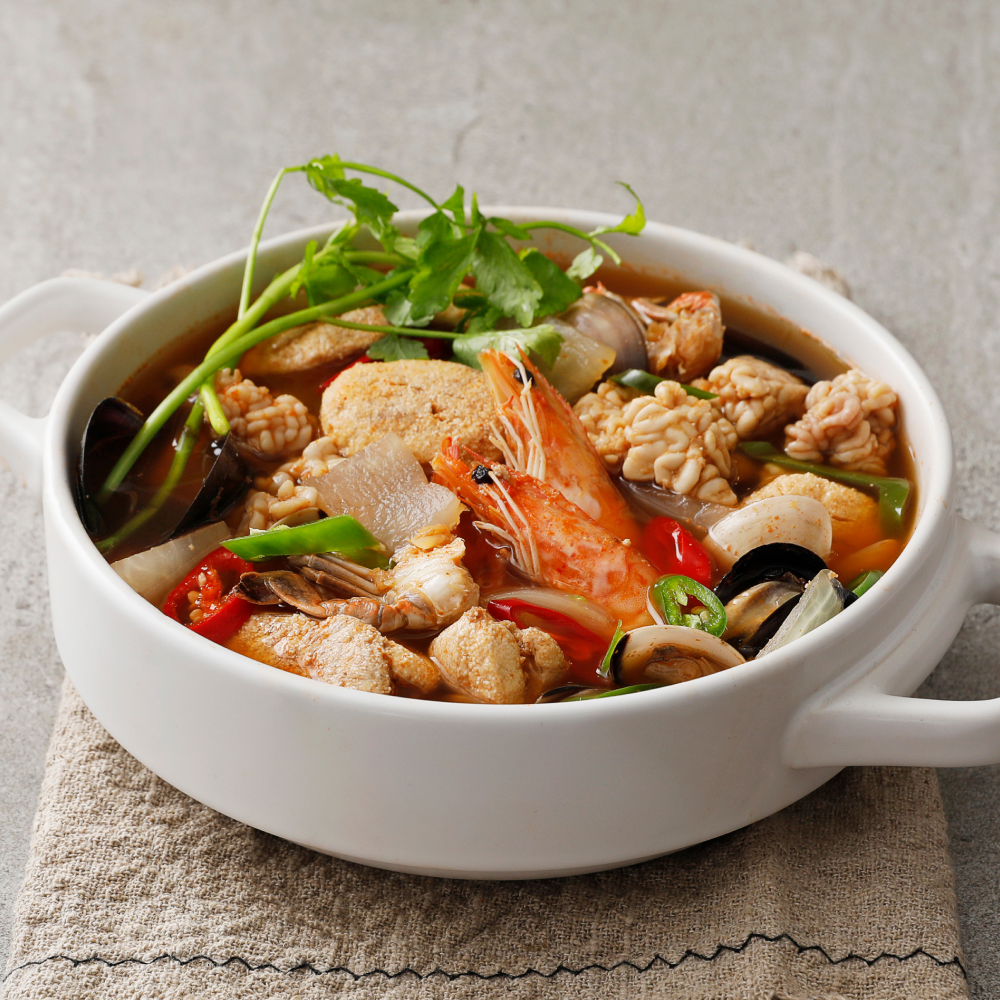 푸딩팩토리 해물알탕 700g 밀키트 해물탕 반조리식품 술안주베스트 캠핑국물요리 (면세) - 메인 이미지