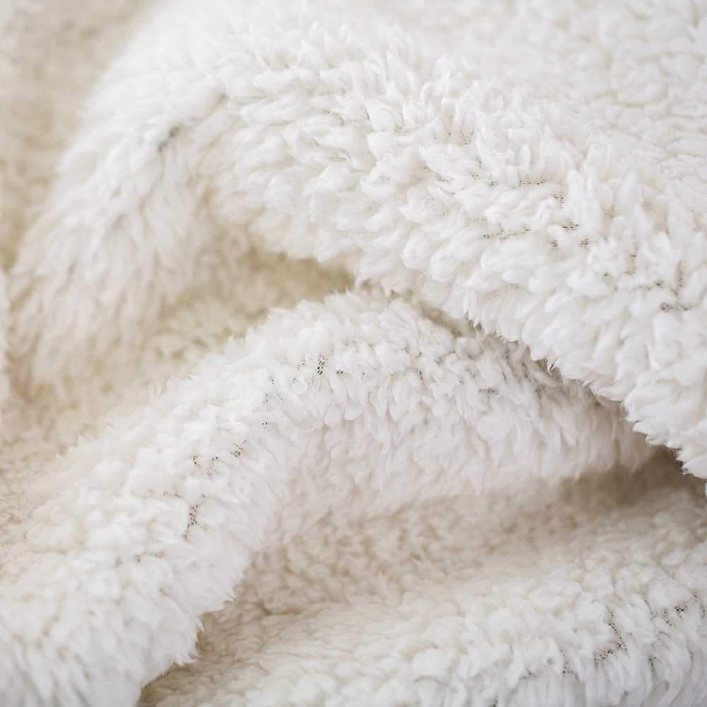 두꺼운 담요 150X200 겨울 이불 캠핑 차박 러그 대형 쇼파 블랭킷 양털담요