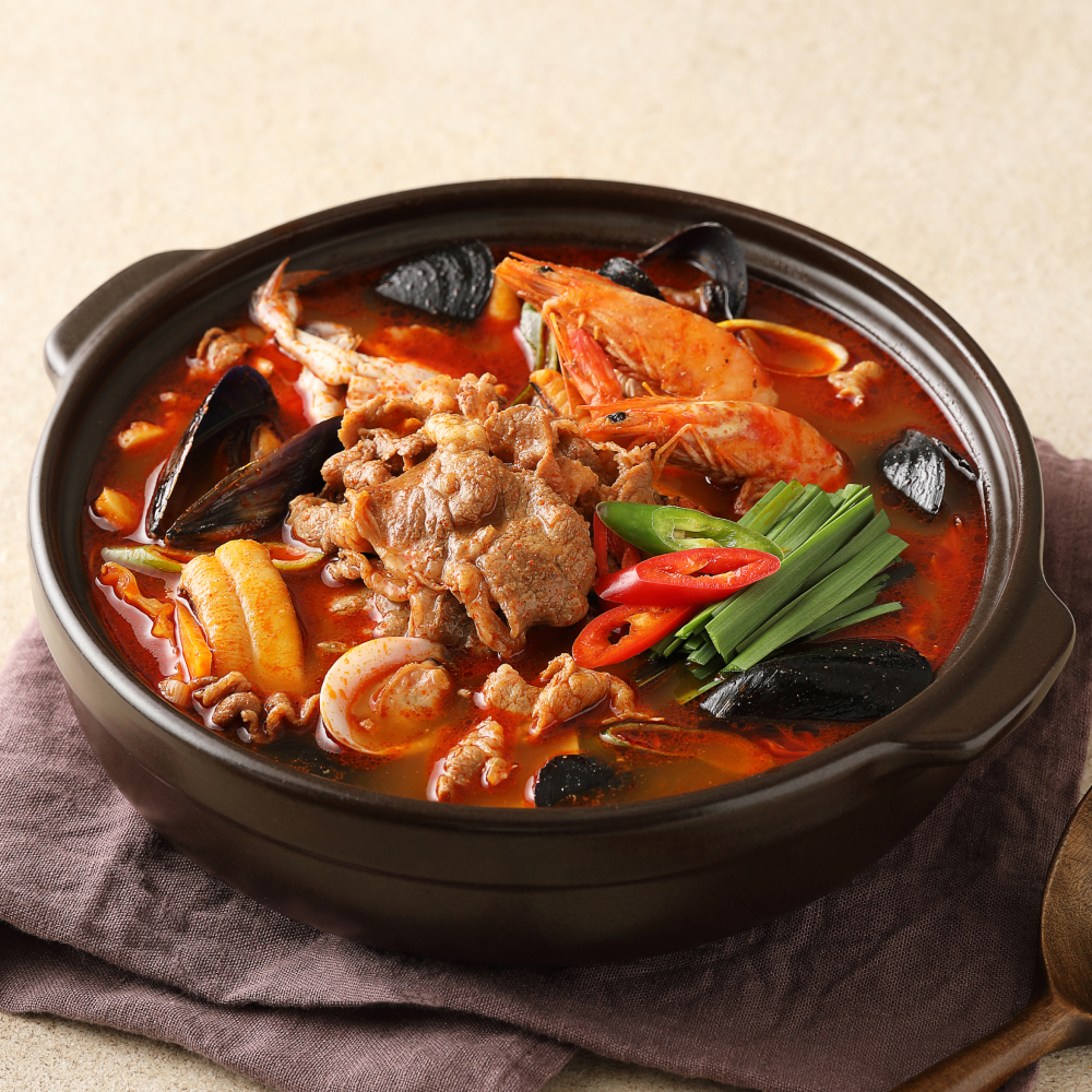 푸딩팩토리 고기듬뿍 우삼겹 짬뽕탕 450g 면제외 해물고기짬뽕 국물요리 소주안주 (면세) - 메인 이미지
