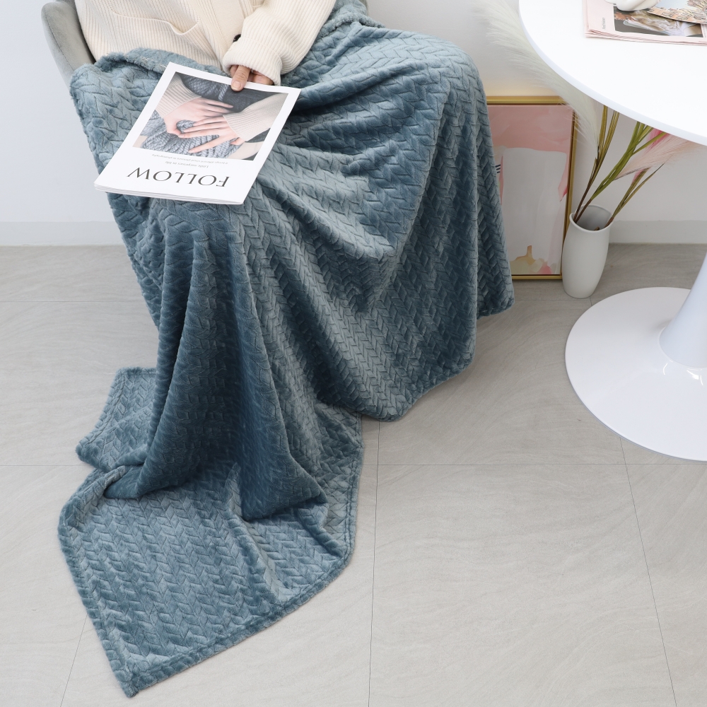 극세사 담요 150X200 캠핑 러그 얇은 이불 밍크 여름 대형 담요 무지 그레이