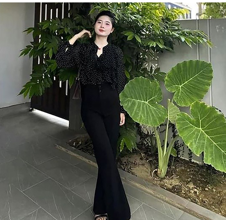 손해보기싫어서 3화 신민아 블라우스 셔츠 손해영 도트 루즈핏 의상 옷 패션 - 상세 이미지 3