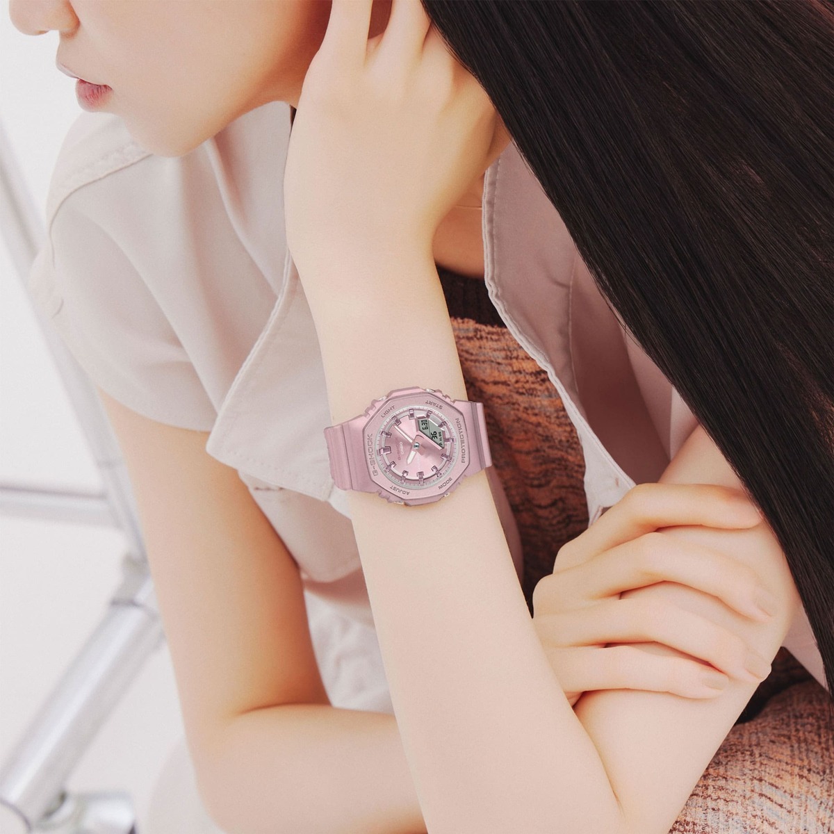 카시오 CASIO 지샥 실크 모델 캐주얼 손목 시계 GMA-P2100ST-9AJF 핑크 - 상세 이미지 3