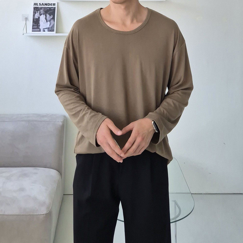 남자 긴팔티 오버핏 비침없는 이너 레이어드 유넥 티셔츠 - 상세 이미지 4
