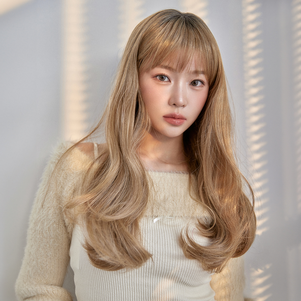 통가발 러브미 세미 롱 웨이브 가슴기장 굵은 금발 - 상세 이미지 3