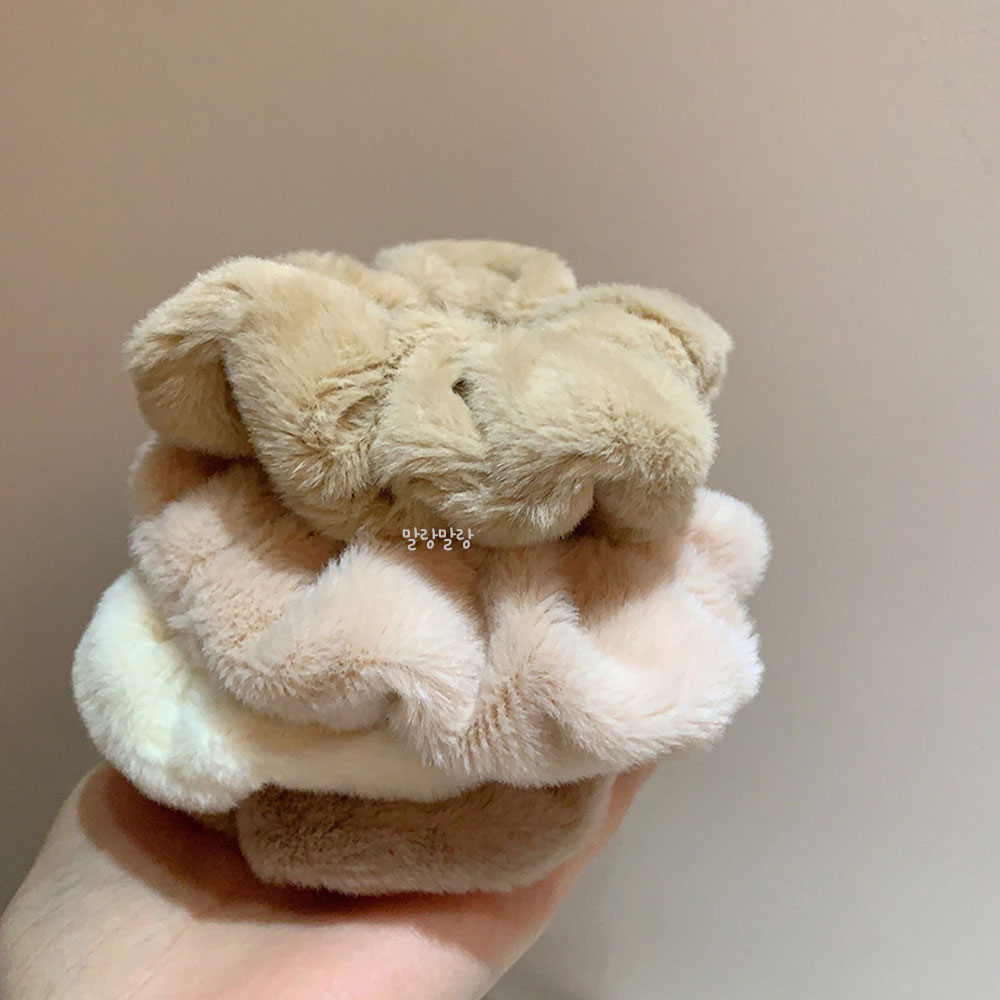 밍크 퍼 곱창머리끈 털 곱창밴드 겨울 스크런치 - 상세 이미지 3