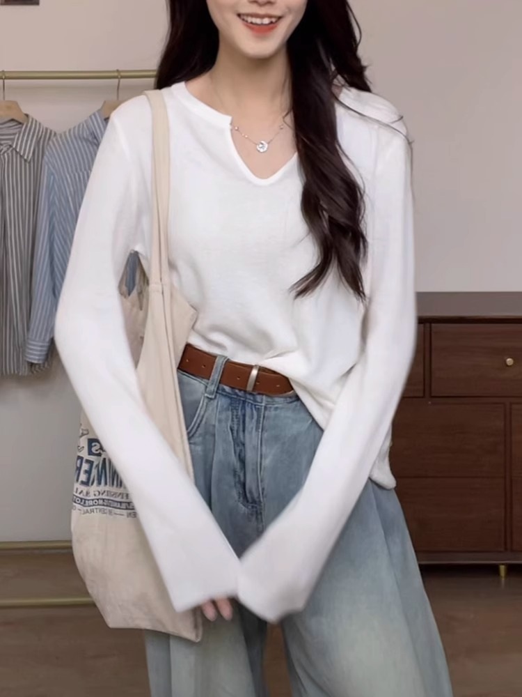 아이브 안유진 니트 긴소매 공항패션 V넥 레이어드 의상 옷 패션 - 상세 이미지 3