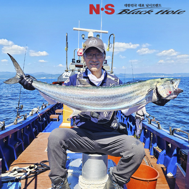 NS블랙홀 보카 삼치 대삼치낚시대 부시리 방어 참치 S-853/2 (센터 분리), 2.57m - 메인 이미지
