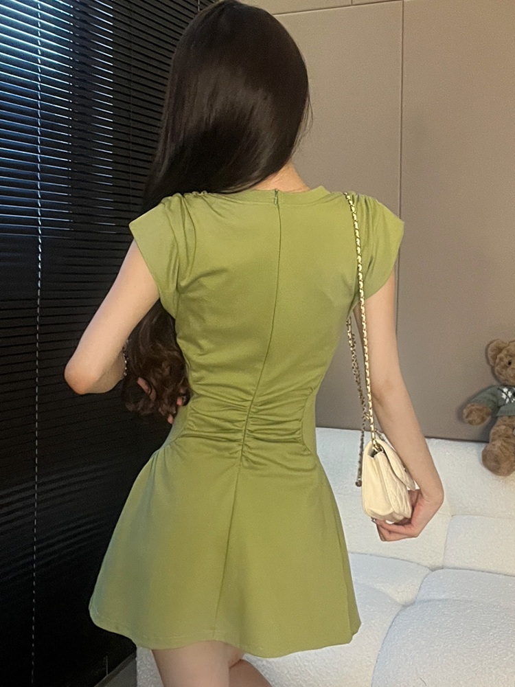 뉴진스 해린 원피스 화이트 패션위크 슬림핏 A라인 의상 옷 패션 - 상세 이미지 4
