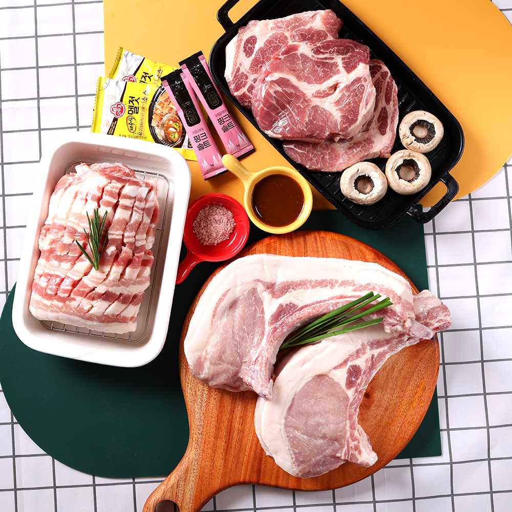 1등급이상의 암퇘지 숙성한돈 캠핑고기세트 1kg/2kg 벌집삼겹살 떡목살 돈마호크 뼈삼겹 - 상품 이미지